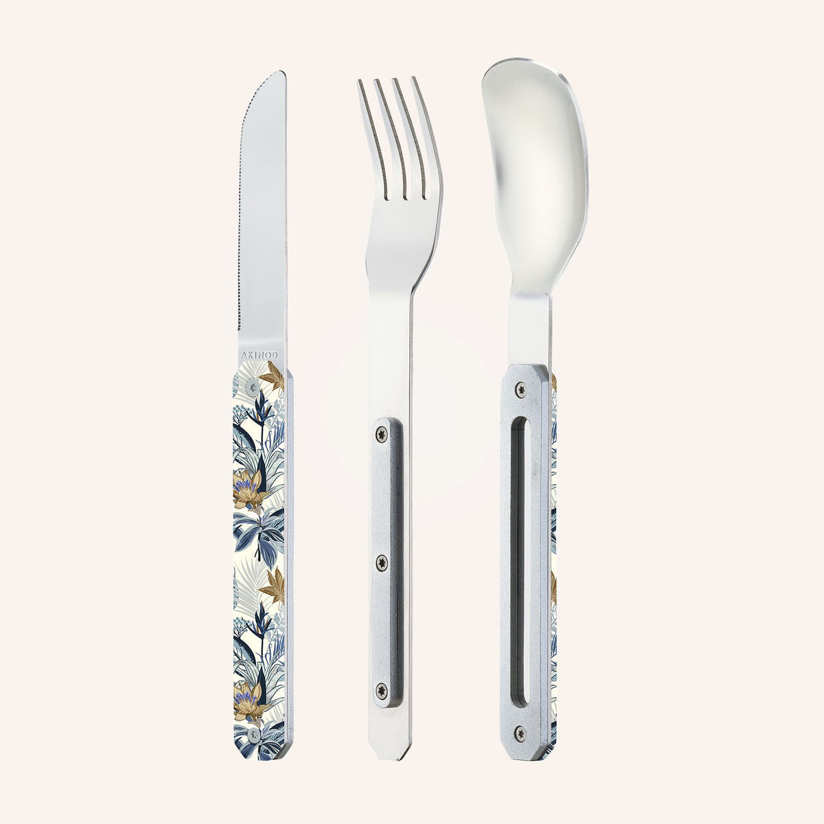 Utensils 12:34, Persian bouquet