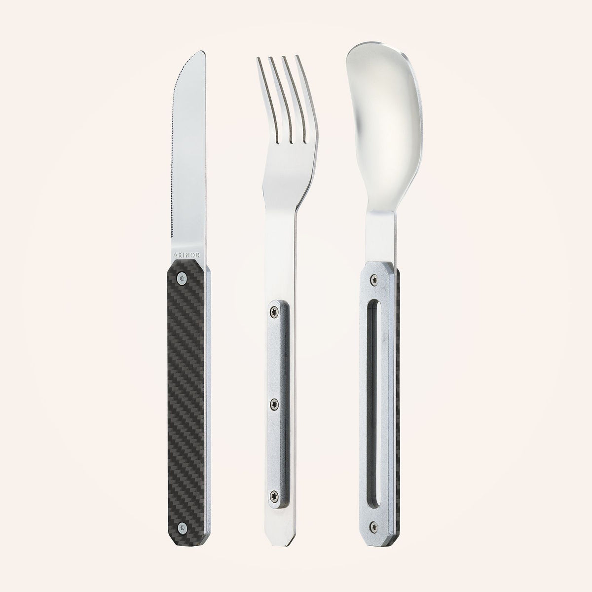Utensils 12:34, Carbon