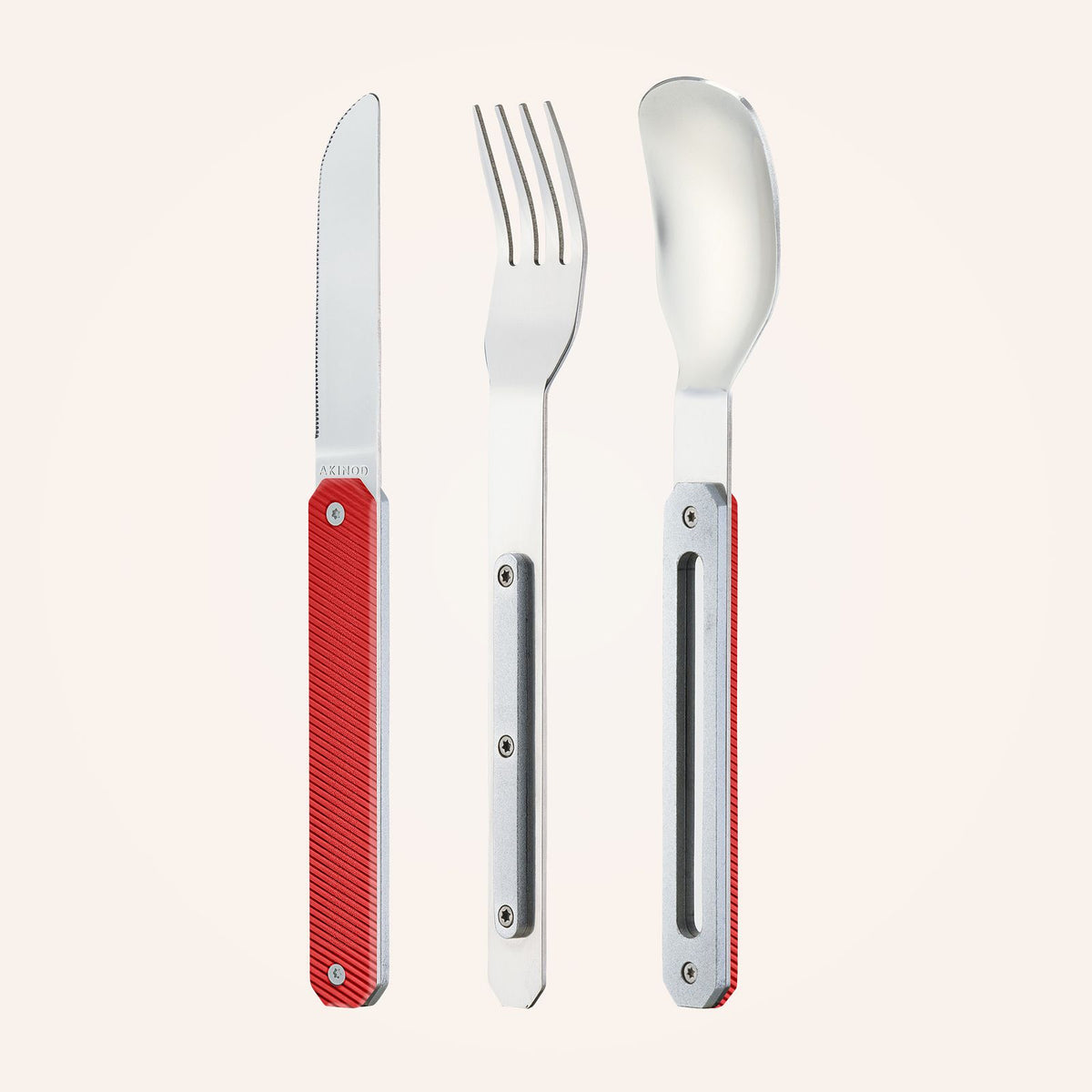 Couverts 12:34, Aluminium rouge