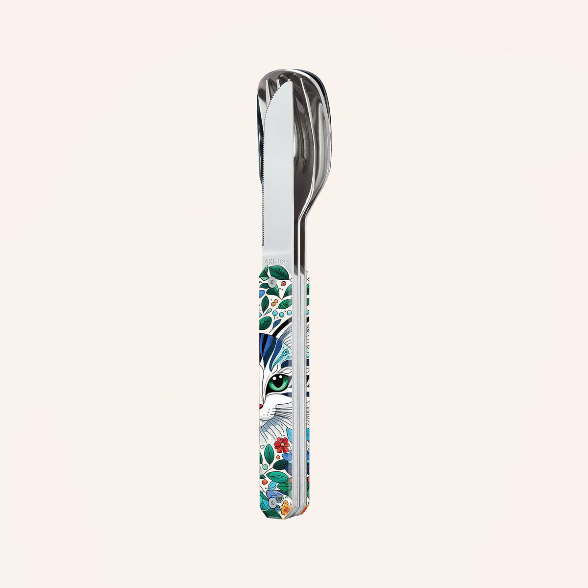 Utensils 12:34, Cat