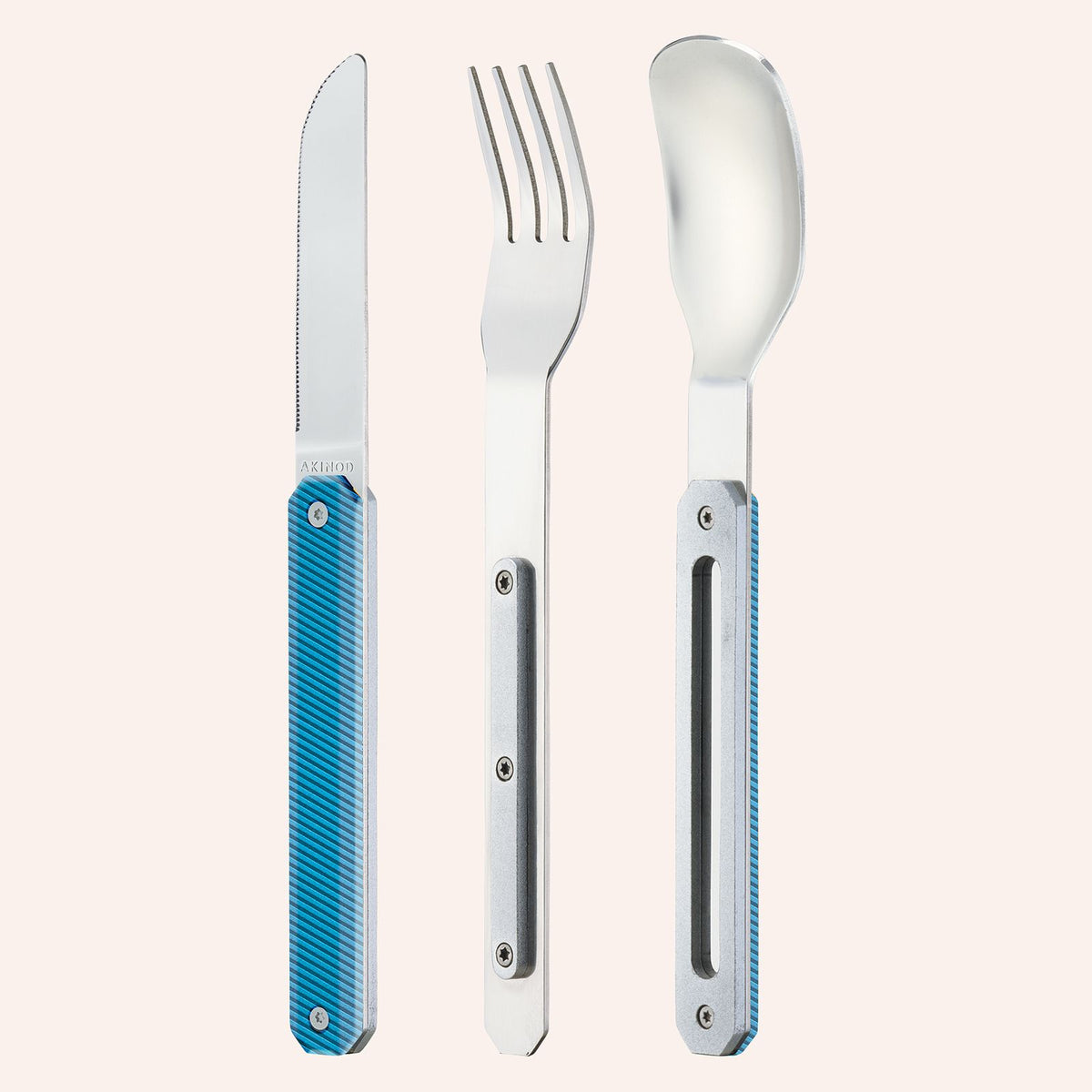 Couverts 12:34, Aluminium bleu lagon