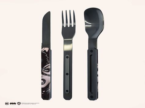 Straight Cutlery 12h34, Catwoman