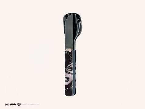 Straight Cutlery 12h34, Catwoman