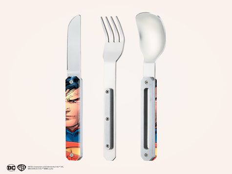 Straight Cutlery 12h34, Superman
