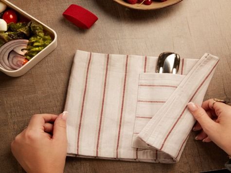 Travel napkin roll 11:37, Burgundy