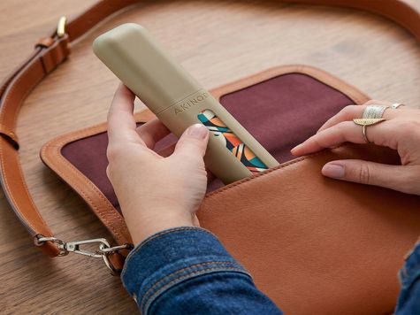 Utensils 12:34, Composition