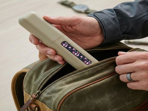 Utensils 12:34, Cherry blossom