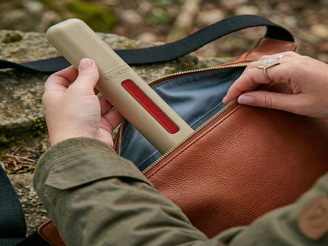 Couverts 12:34, Aluminium rouge