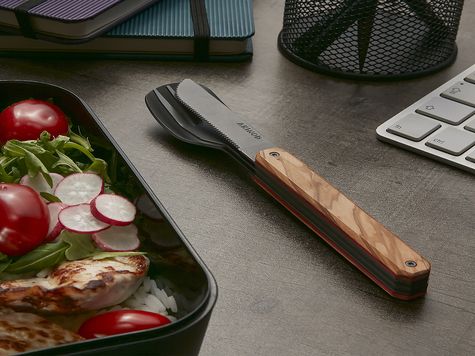 Straight Cutlery 12:34, Titanium, Olive wood