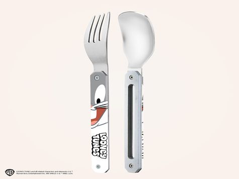 Akinod Mini Utensils 12:12, Bugs Bunny